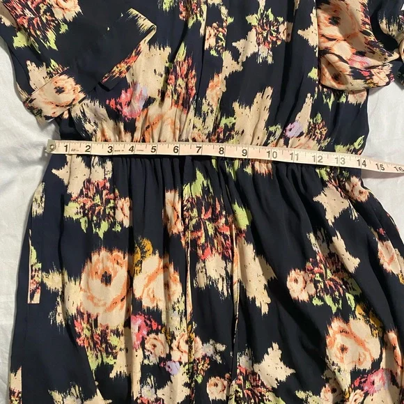 Daniel Rainn Floral tie waist dress, Size M 🎀 - Picture 12 of 13